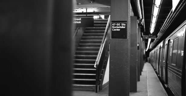 cinemagraph-gifs-new-york-city-subway